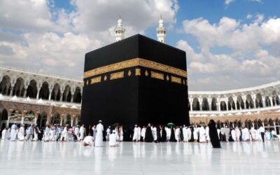 Ingin Umroh Dulu sebelum Pergi Haji? Cek Pertimbangan Berikut